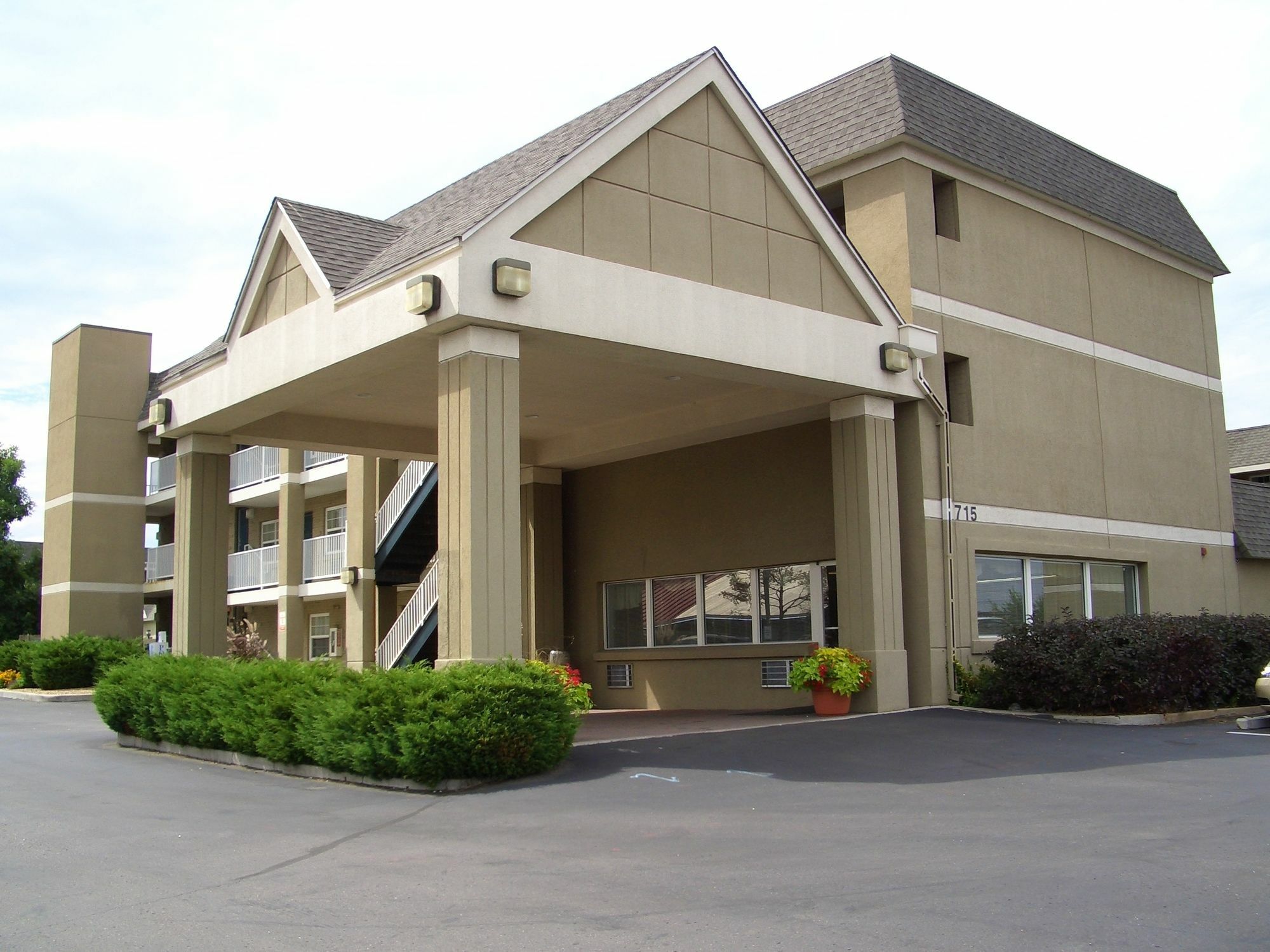 Hometowne Studios By Red Roof Denver - Lakewood West Kültér fotó